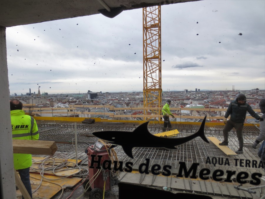 Durch die Bauarbeiten ist der Terrassenzugang im 9